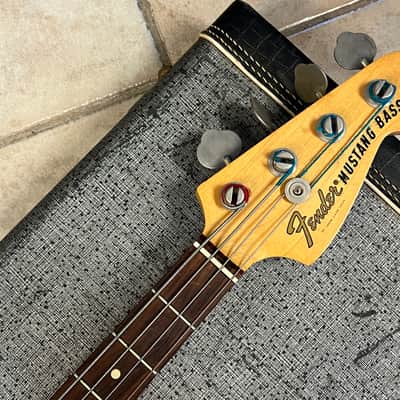 1975 Fender Mustang Bass 3 Color Sunburst w case image 10