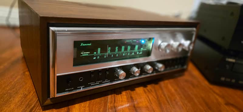 Vintage Sansui 3000A, 45W AM/FM Stereo ReceiveR POWER AMPLIFIER W/ Woods Case image 1