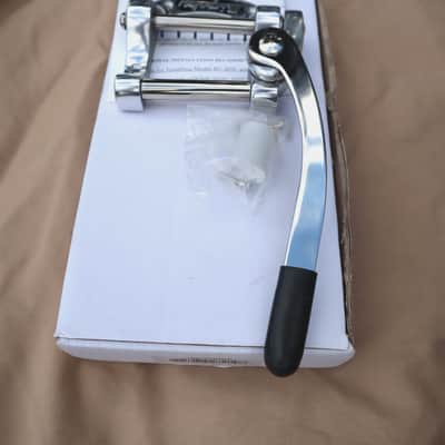 Left Handed Bigsby B5LH Vibrato Tailpiece - Aluminum image 4