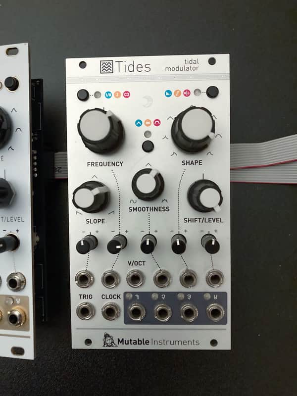 Mutable Instruments Tides V2 2018 - Present - Silver image 1