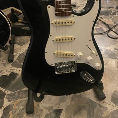Fender Standard Stratocaster Black image 6