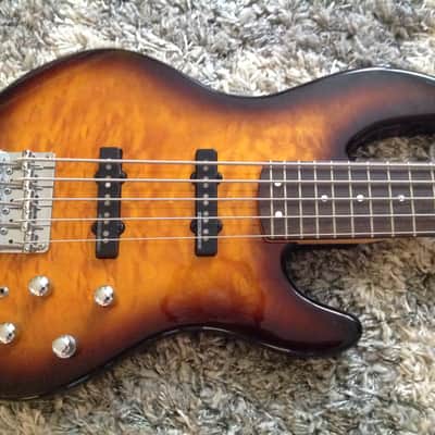 Fender Jazz V 24 Fret 5 String Bass image 4