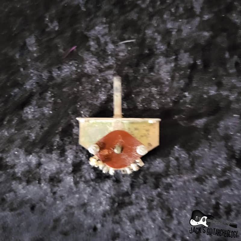 Vintage 3-Way Switch (1970s) image 1