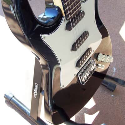 Jackson Limited Edition Stratocaster Black Glitter image 5