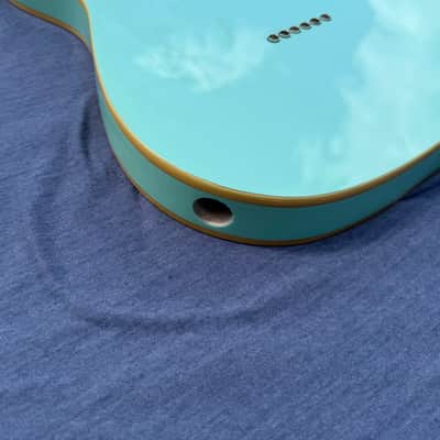 Non-branded product T-Style body 2021-2024 - Clear urethane over daphne blue. image 10