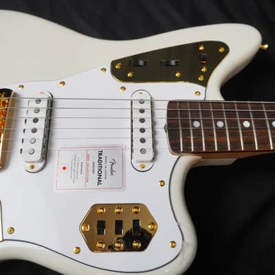 *NEW* 2025 Fender Made in Japan Traditional Collection '60s Jaguar – White Pearl / Gold, Matching Headstock MIJ image 8