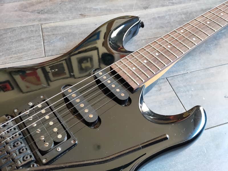 Aria Pro II The Warrior WR603 Superstrat Floyd Rose Electric