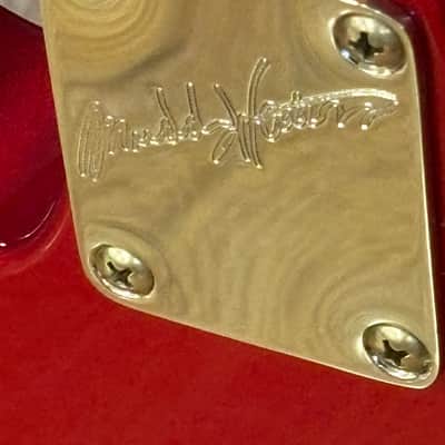 2000 - 2001 FENDER MUDDY WATERS TELECASTER!! ~ Candy Apple Red! ~ All Original!! image 10