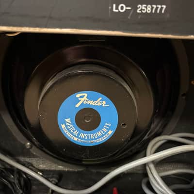 Fender Deluxe 85 image 9