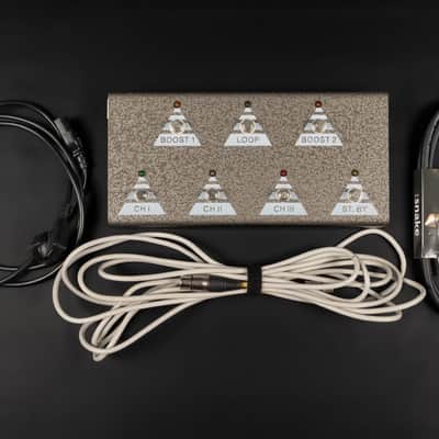 2007 Bogner Ecstasy 101B Top with Bogner Custom Shop 412ST Cab - Black Triskele with Sal N Pepper Front | USA Boutique 3-Channel 100/50-Watt EL34 Tube Guitar Half Stack Amp Head Box with Class A/AB Switch image 16