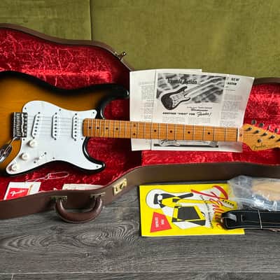1994 Fender Stratocaster 1954 Reissue 40th Anniversary with 2 Cases Serial# 1905 image 1