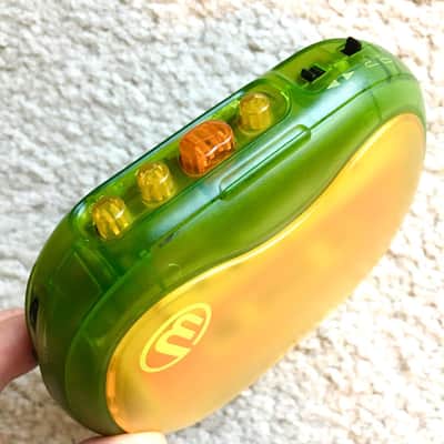 Sony WM-EQ2 [COLLECTIBLE] Walkman Cassette Player, Super Rare Green, NEAR MINT Working Shape !! image 4