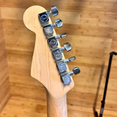 Fender Stratocaster 2008 - Lake Placid Blue image 8