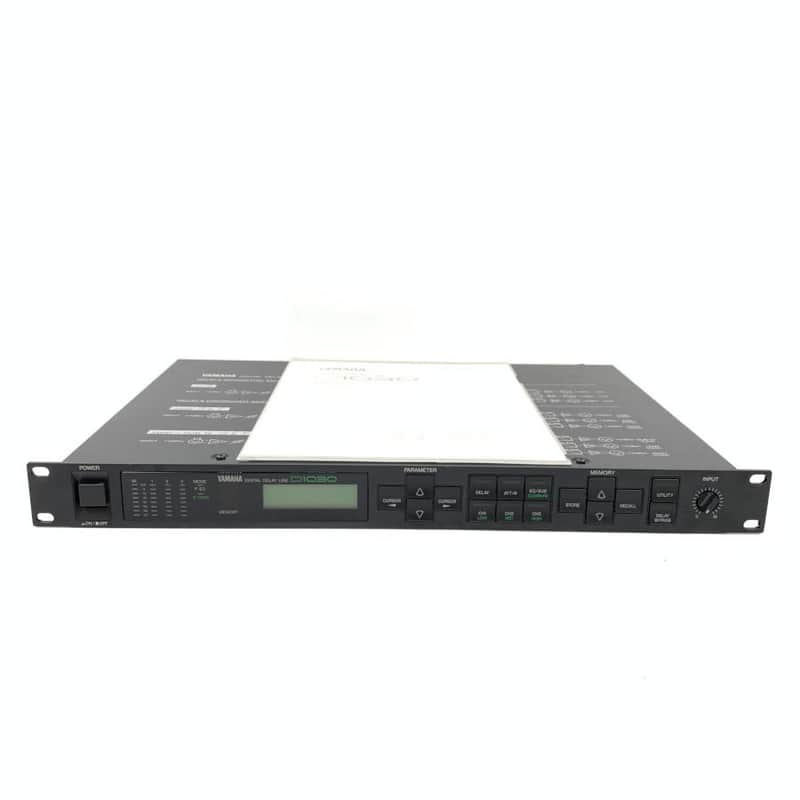 Yamaha  D1030 Digital Delay Line Black TGHM image 1