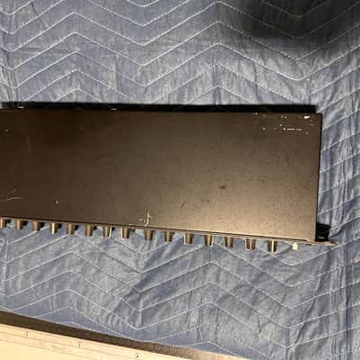 dbx 166XL Stereo Compressor / Limiter / Gate image 2