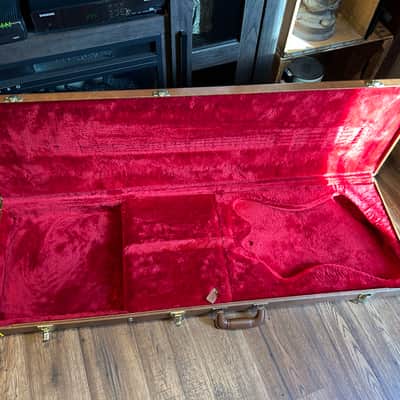 Gibson Thunderbird 2018 - Bright Cherry image 8