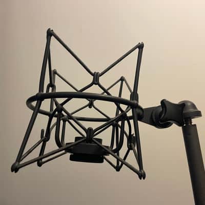 Neumann U 87 Ai mt Studio Set 2010 - Present - Matte Black imagen 3