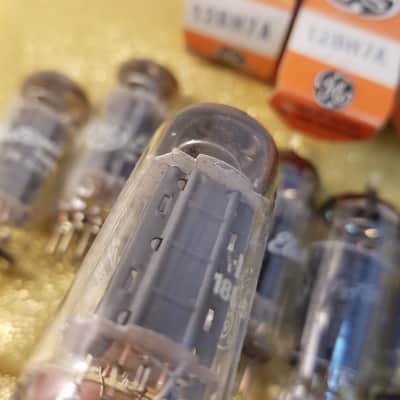 G.E ONE (1) 12BH7A tNOS AT1000 TESTED Vacuum Tube T4 long flat RCA-style plate 12BH7 dual triode 1968-1976 image 3