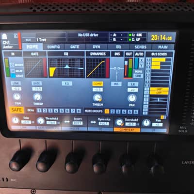 Behringer X32 Compact - mixing desk - w/ softbag, flight case, decksaver, gooseneck LED image 20