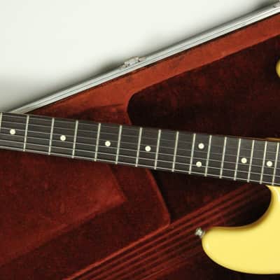 RARE 1988 Vintage Fender Stratocaster Plus Graffiti Yellow E4 Series ~All Original~ 1980s USA image 10