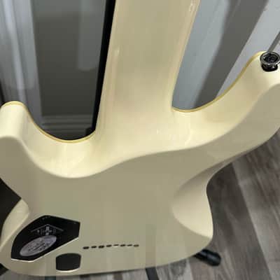 Schecter Blackjack ATX C-8 2010 - Aged White image 6