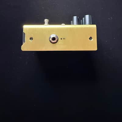 Fender Pugilist Distortion 2018 - Present - Yellow image 4