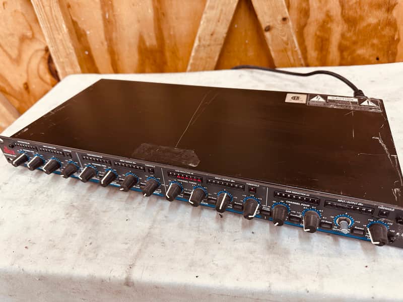 dbx 1046 Quad Compressor/Limiter | Reverb