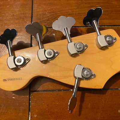 Fender Roscoe Beck Artist Series Signature Bass V sunburst with OHSC image 10