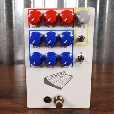 JHS Pedals Colour Box V2 Preamp EQ Overdrive Distortion Fuzz DI Guitar Effect Pedal image 2