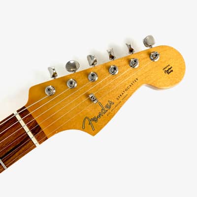 Fender Stratocaster 60′s Vintera 2019 Sunburst image 2