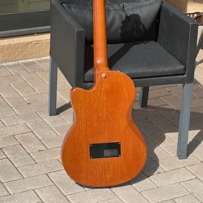 Gibson Chet Atkins CE 1997 - a very rare transitional 3 knob model of the fabulous Nylon Chet. image 4