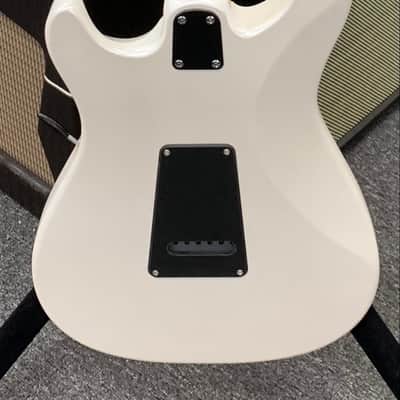 PRS SE NF3 with Maple Fretboard 2024 - Pearl White image 4