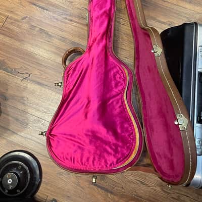 Gibson J-30 1989 - 2000 - Antique Natural new comb lock installed on case image 5