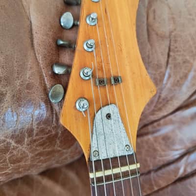 Pleasant SE 218 1960s similar to teisco guyatone mosrite image 3