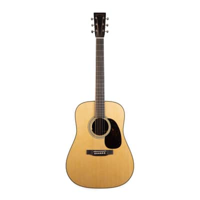 Martin HD-28E Dreadnought Acoustic Electric - Natural image 2