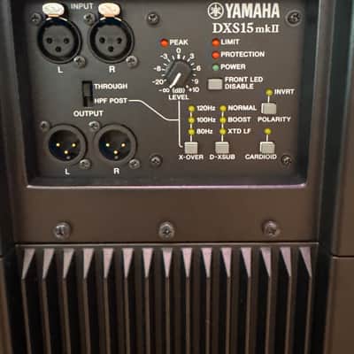 Yamaha DXS 15 mkii 2018 - 2026 - Matte Black w/casters image 2