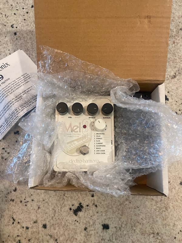 Electro-Harmonix Mel9 Tape Replay Machine 2016 - Present - White image 1