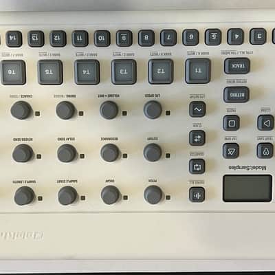 Elektron Model:Samples 2019 - 2020 - White
