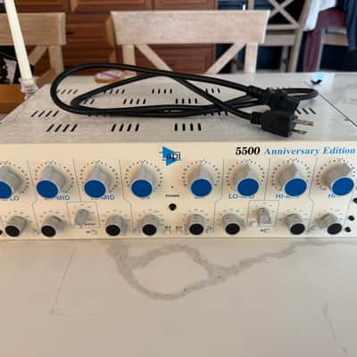 API 5500 Anniversary Edition 2024 - White image 4