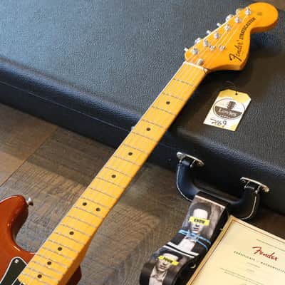 MINTY! Fender American Vintage II 1973 Reissue Stratocaster Electric Guitar Mocha + COA OHSC image 3