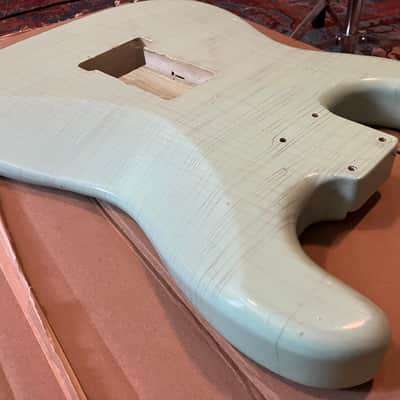 MJT VTS - Surf Green Nitro Relic Stratocaster Body image 4