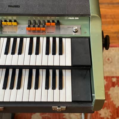 1966 Farfisa VIP 400 image 3