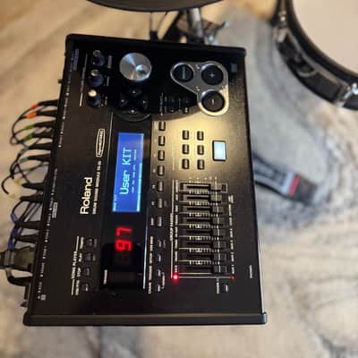 Roland Roland V-Drums TD-30 Electronic Drum Kit - Black image 8