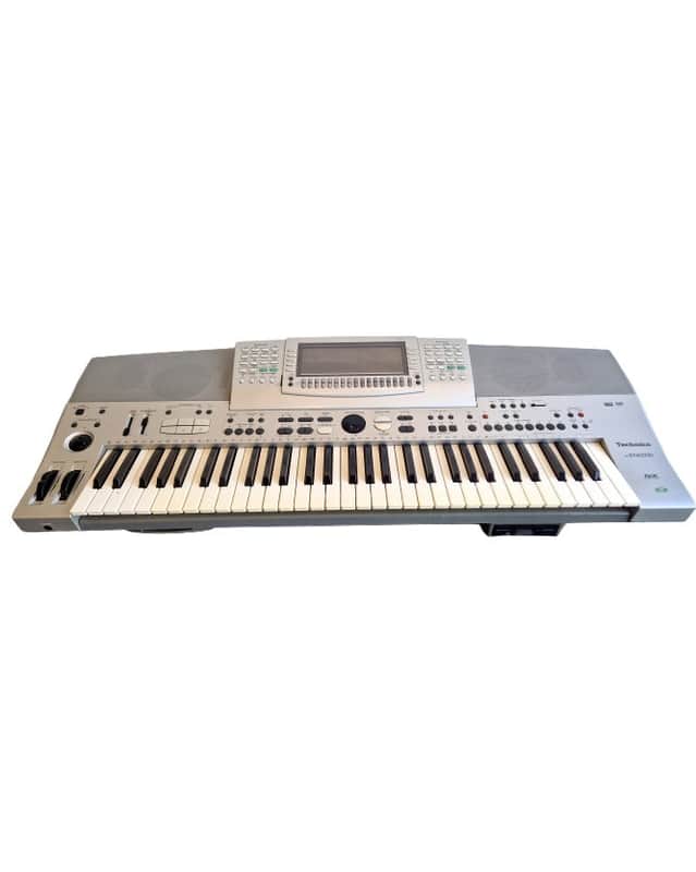 Technics SX-KN6500 - Musical Keyboards - Silver - Excellent w/ Manuals & memory cards image 1