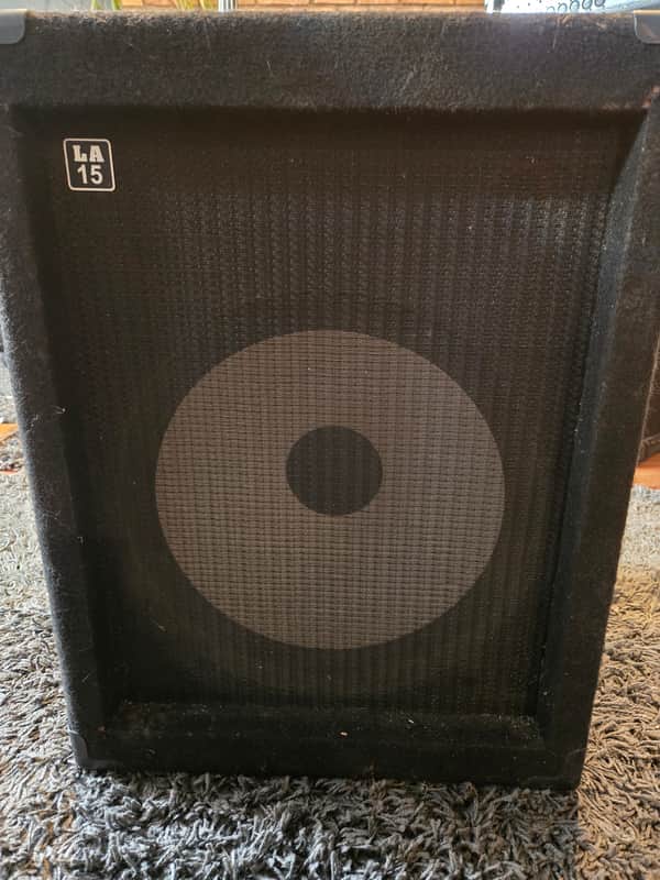 SWR SWR LA15 bass combo amplifier. - Black image 1