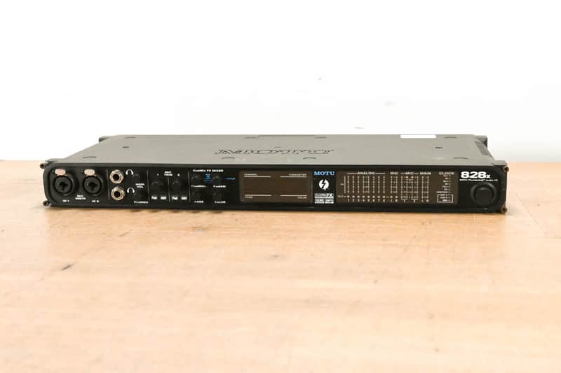 MOTU 828x 28x30 Thunderbolt / USB 2.0 Audio Interface CG01332 image 1