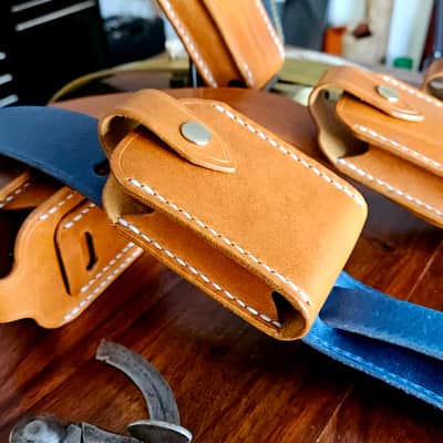 Guitar Wireless transmitter holster - handmade, hand stitched, vegetable tanned leather. image 15