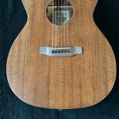 Martin  000C-10E Special Cutaway AC/EL -Satin Sapele 4lbs. 7.4oz #2865071 w/Gigbag image 5