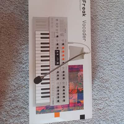 arturia minifreak vocoder edition, plus free brand new decksaver! image 8