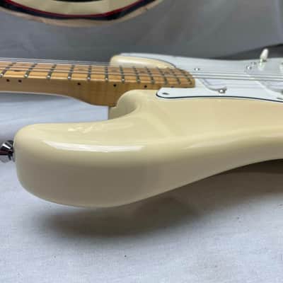 Fender American Standard Stratocaster Guitar with Lace Sensor pickups + Case 2005 - Buttercream or Honey Blonde or Yellow White / Maple neck image 14